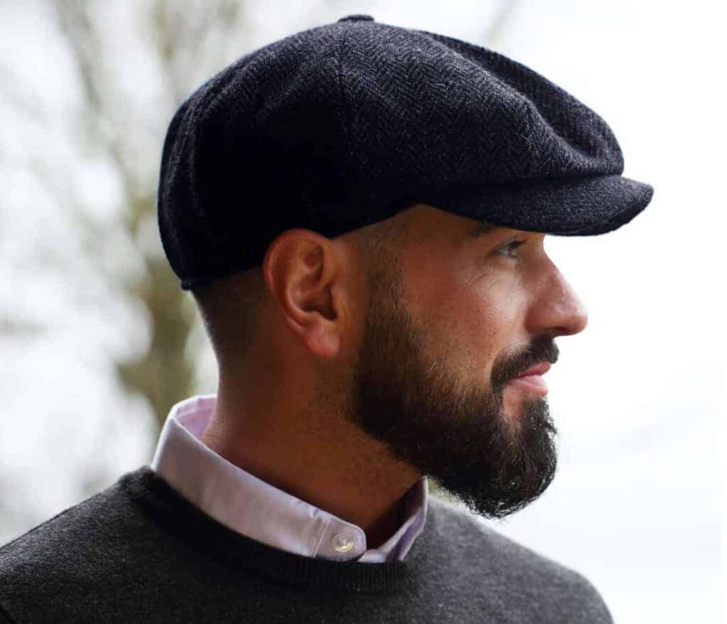 The Classic Beret: Timeless Elegance